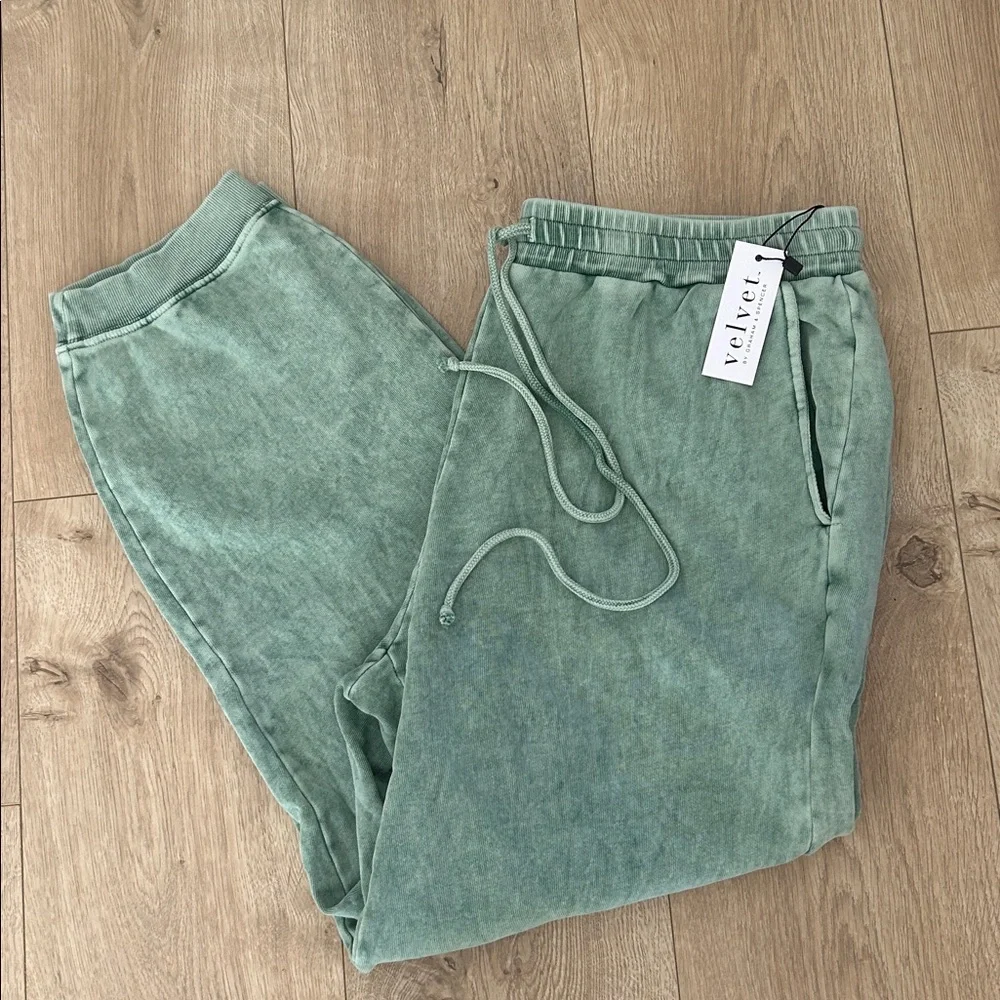 Velvet by Graham & Spencer NEW Cotton Joggers, Fern Green, Large, NWT